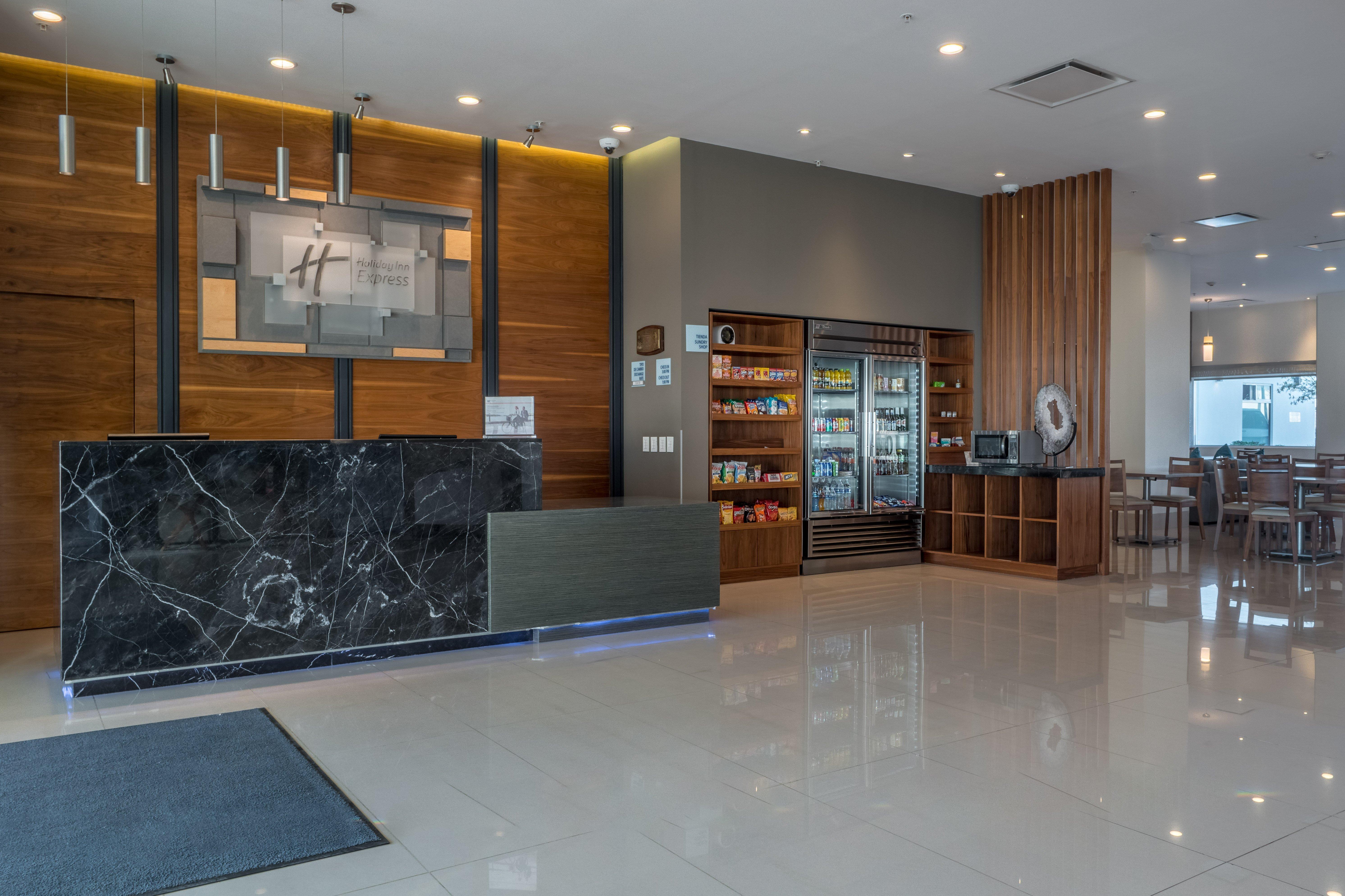 Holiday Inn Express & Suites Silao Aeropuerto Terminal By Ihg المظهر الخارجي الصورة