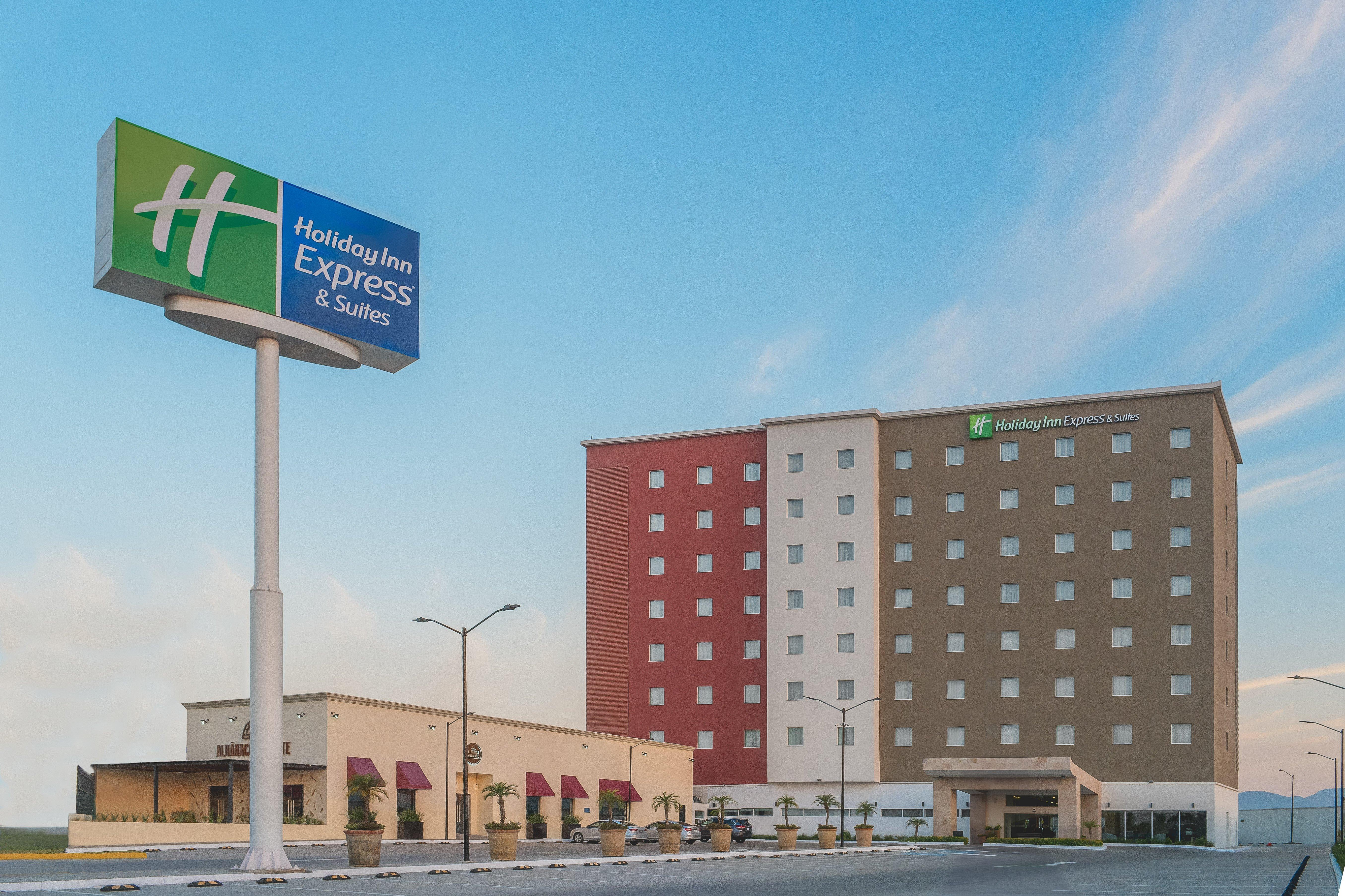 Holiday Inn Express & Suites Silao Aeropuerto Terminal, An Ihg Hotel المظهر الخارجي الصورة